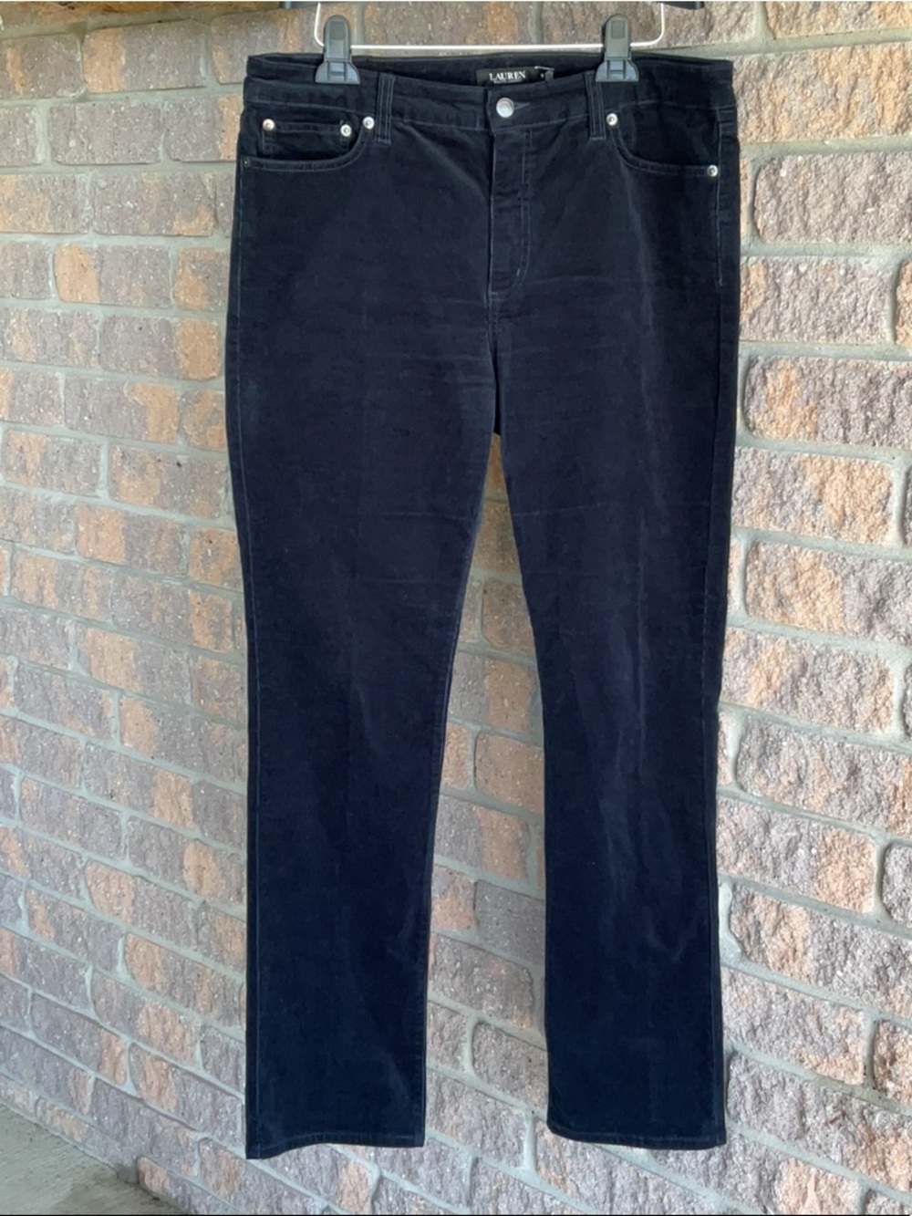 Black Label
Lauren Ralph Lauren Cords W 18 R 11 I 31